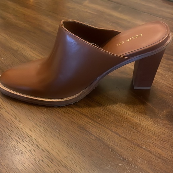 Colin Stuart Brown/Tan Leather Mule Heels, 8 - Picture 3 of 5